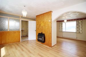 Dining Room- click for photo gallery